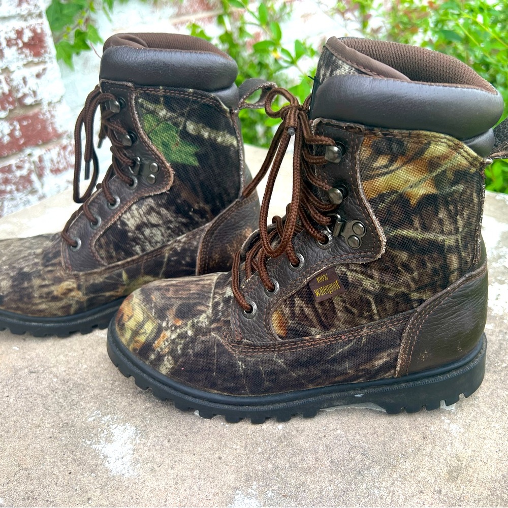 Red Head Camo Lace up Waterproof Hunting Boots Brown/Green Youth Boys 4 Womens 6